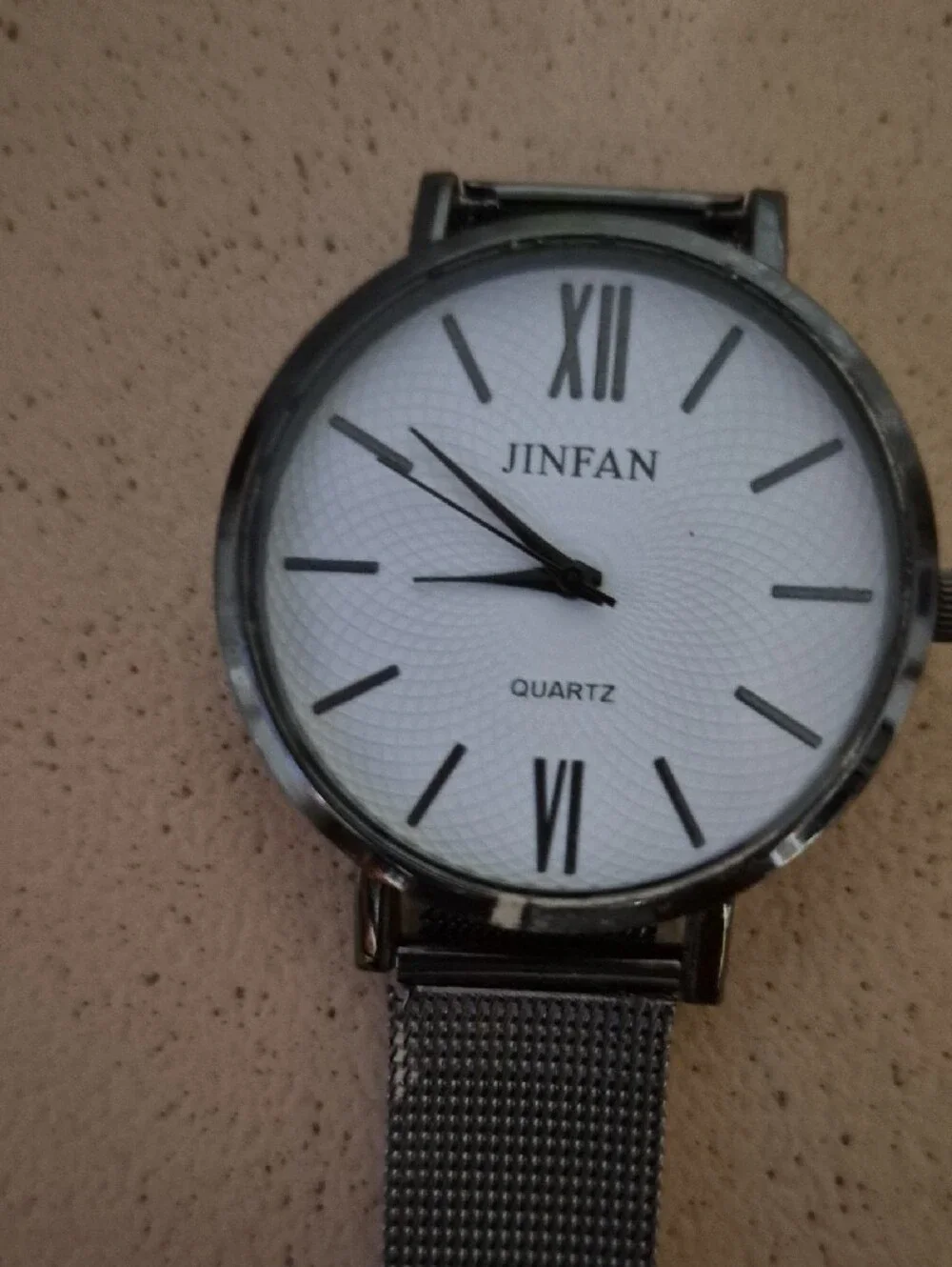 Men's Silver Mesh Band Quartz Watch - White Dial